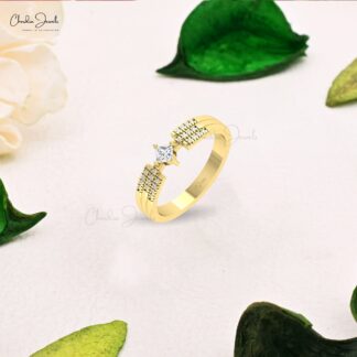 Split Shank Square Cut Ring With 3mm Diamond Prong Set In 14k Pure Gold Wedding Rings
