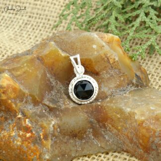 Top Quality Faceted Black Onyx 5.5mm Gemstone And 925 Sterling Silver Solitaire Pendant