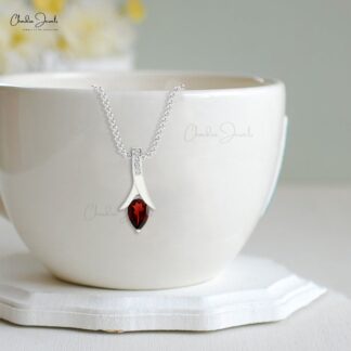 Natural Garnet Pendant in 14k Solid Gold For Women’s