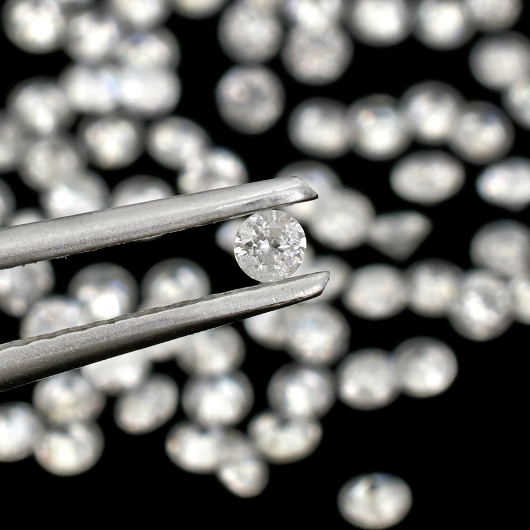 Melee White Diamond I1-I2 / G-H 2.4MM Faceted Round Cut Natural April Birthstone, 1 Piece