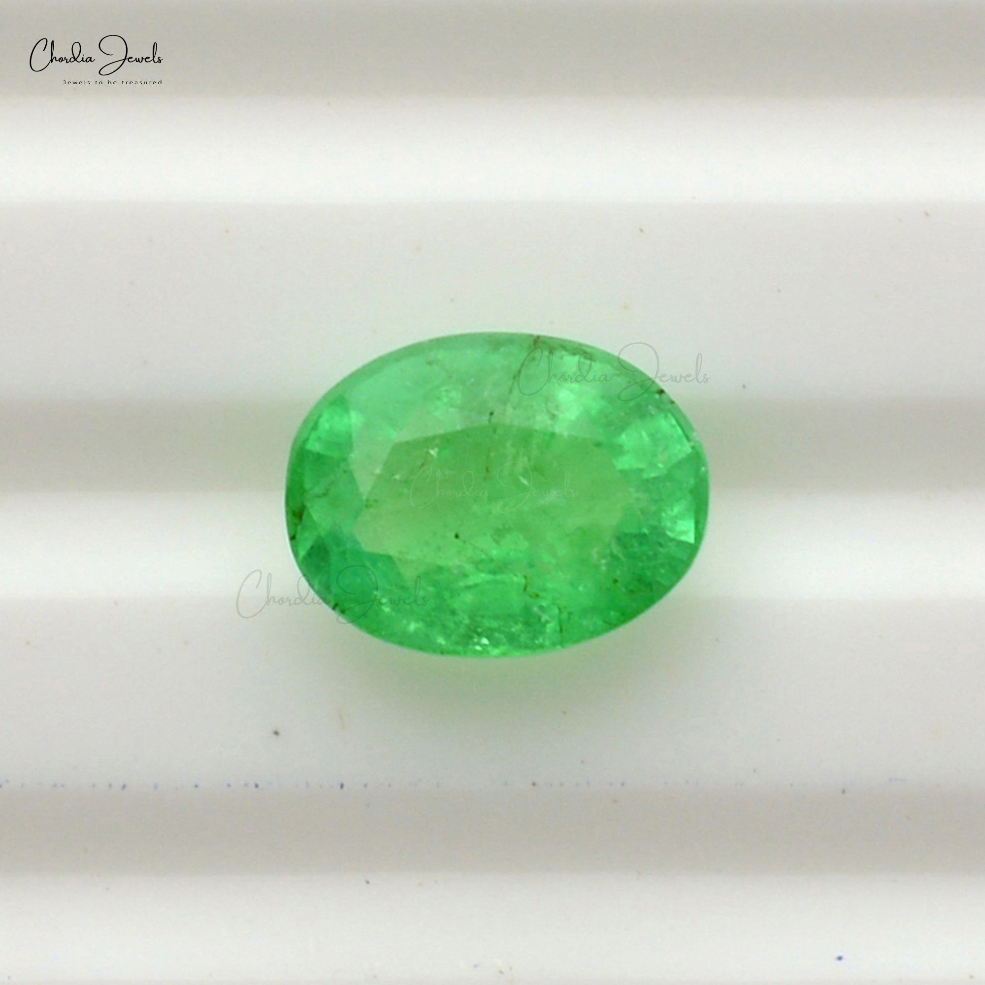 Precious Emerald Faceted 8.28×6.87MM Oval Cut Gemstone for Sale, 1 Piece