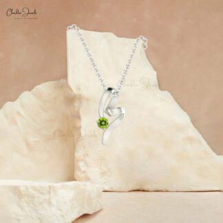 Solitaire Curved Women Pendant In 14k Solid Gold Peridot 5mm Gemstone Twisted Pendants
