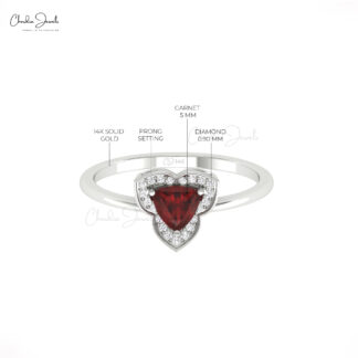 Minimal garnet halo ring in solid gold